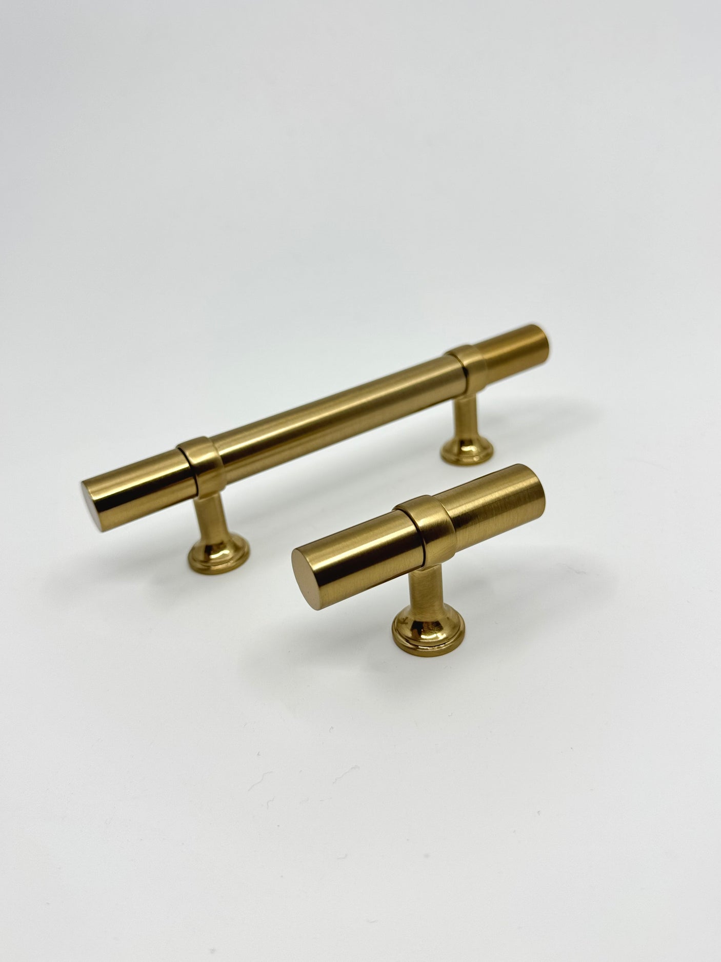 Smooth T-Bar "Contemporary" Champagne Bronze Knobs and Pulls