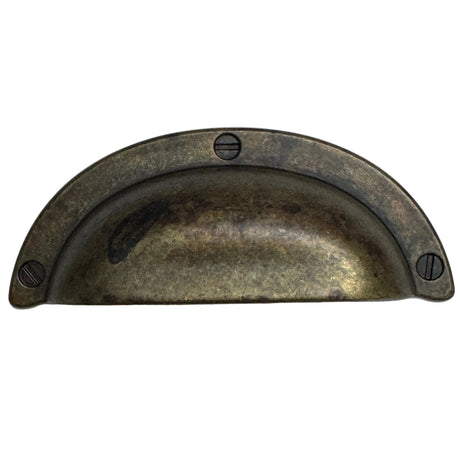 Cup Drawer Pulls "Amalfi" in Worn Brass