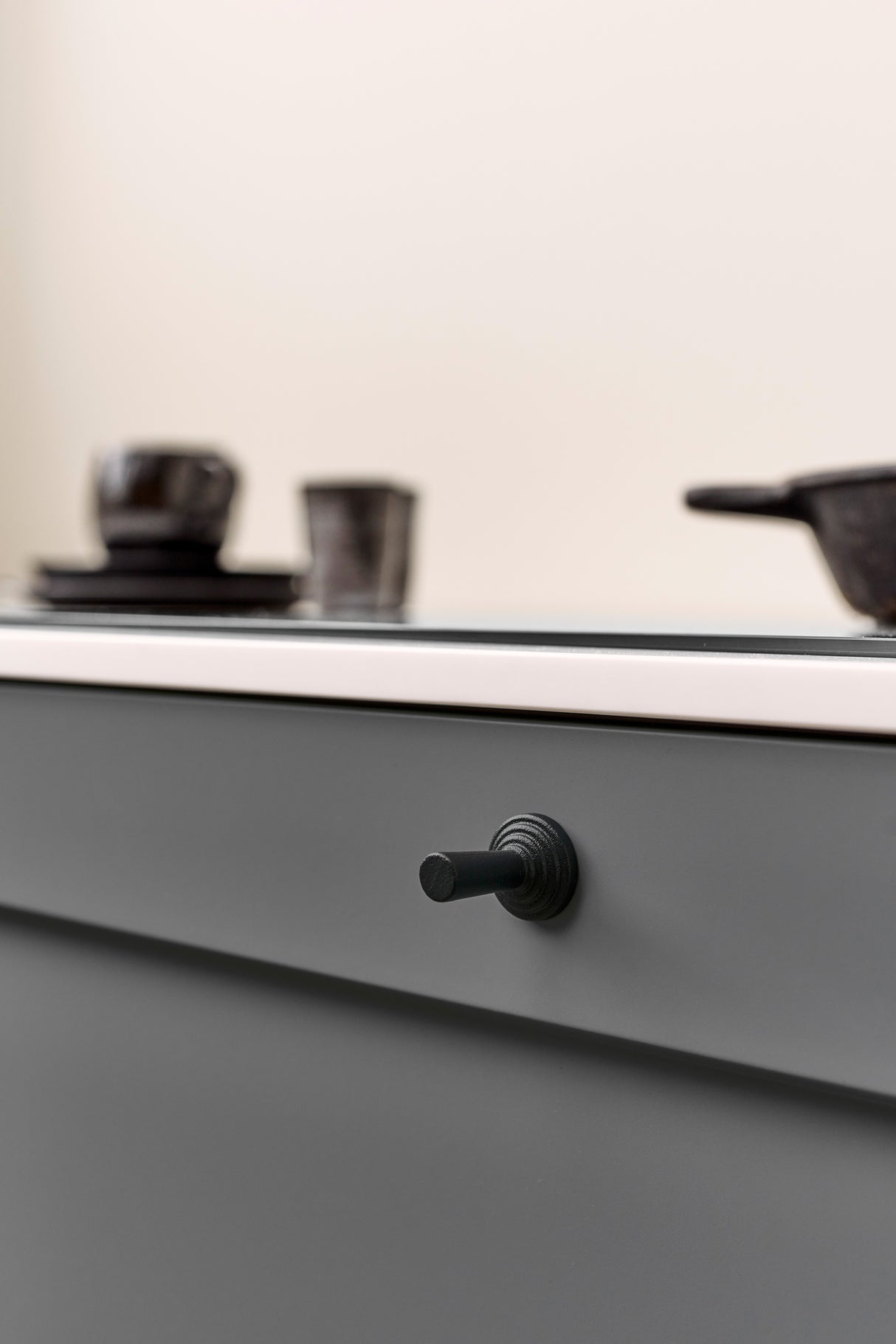 Matte Black "Motion" Knob and Drawer Pull